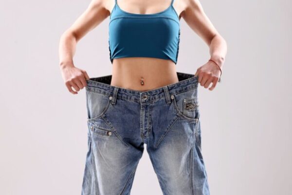 a lady with gaint pents